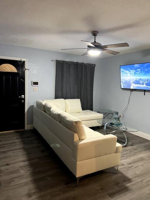 3Bdrm Modern Entertainment Home オーランド エクステリア 写真